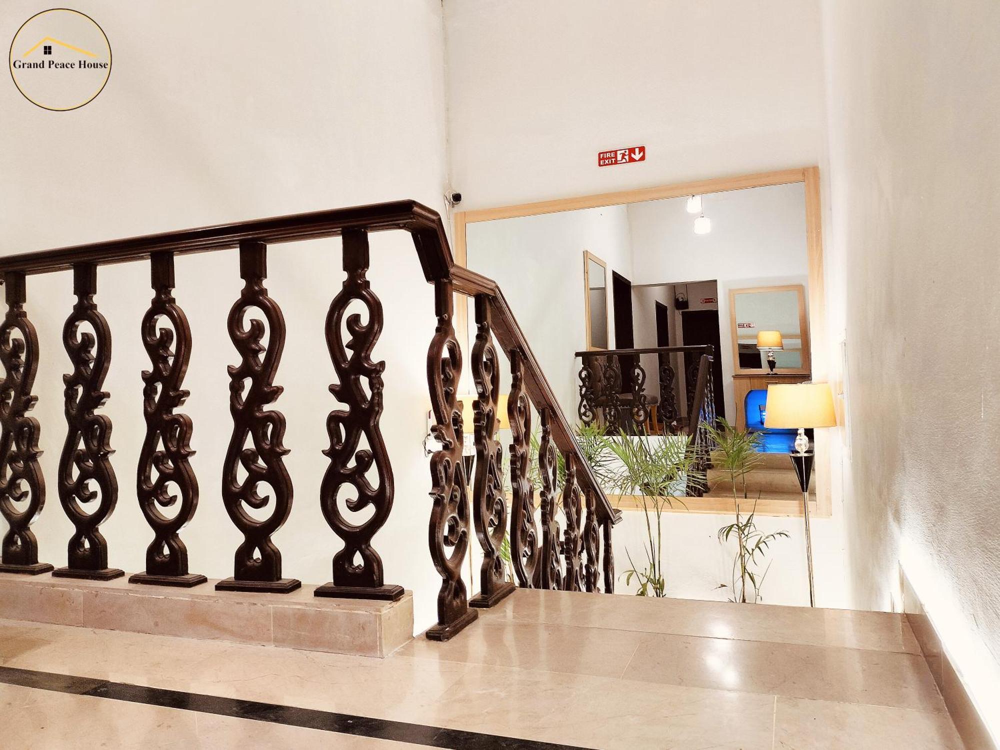 Grand Peace House I Bed and Breakfast Islamabad Buitenkant foto
