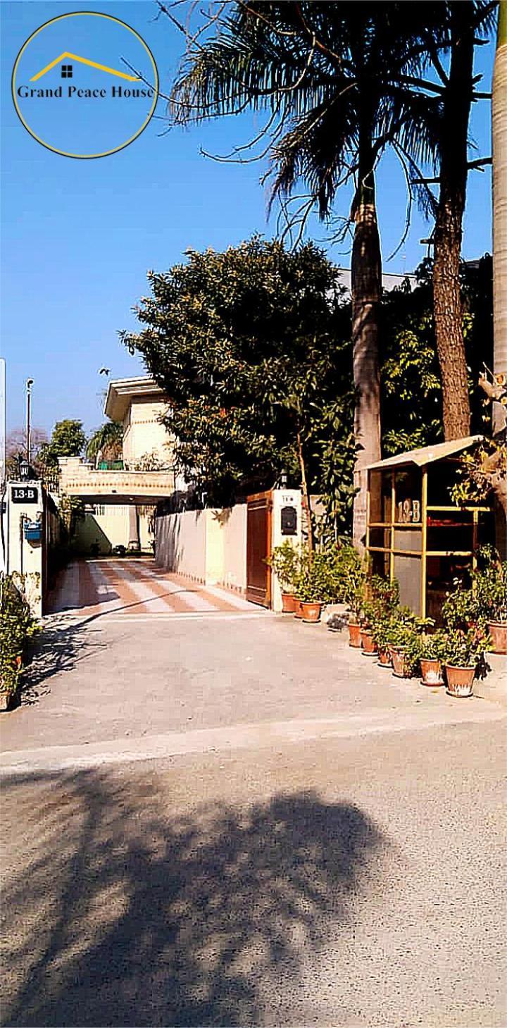Grand Peace House I Bed and Breakfast Islamabad Buitenkant foto